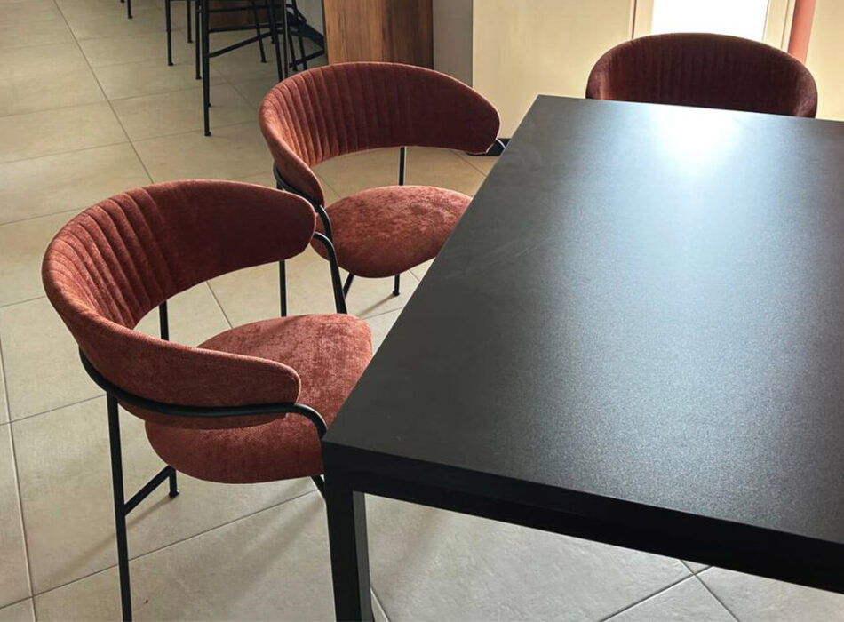 Меблі для Horeca enran
