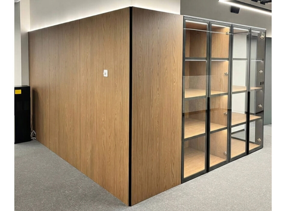 Комплексне меблювання офісу