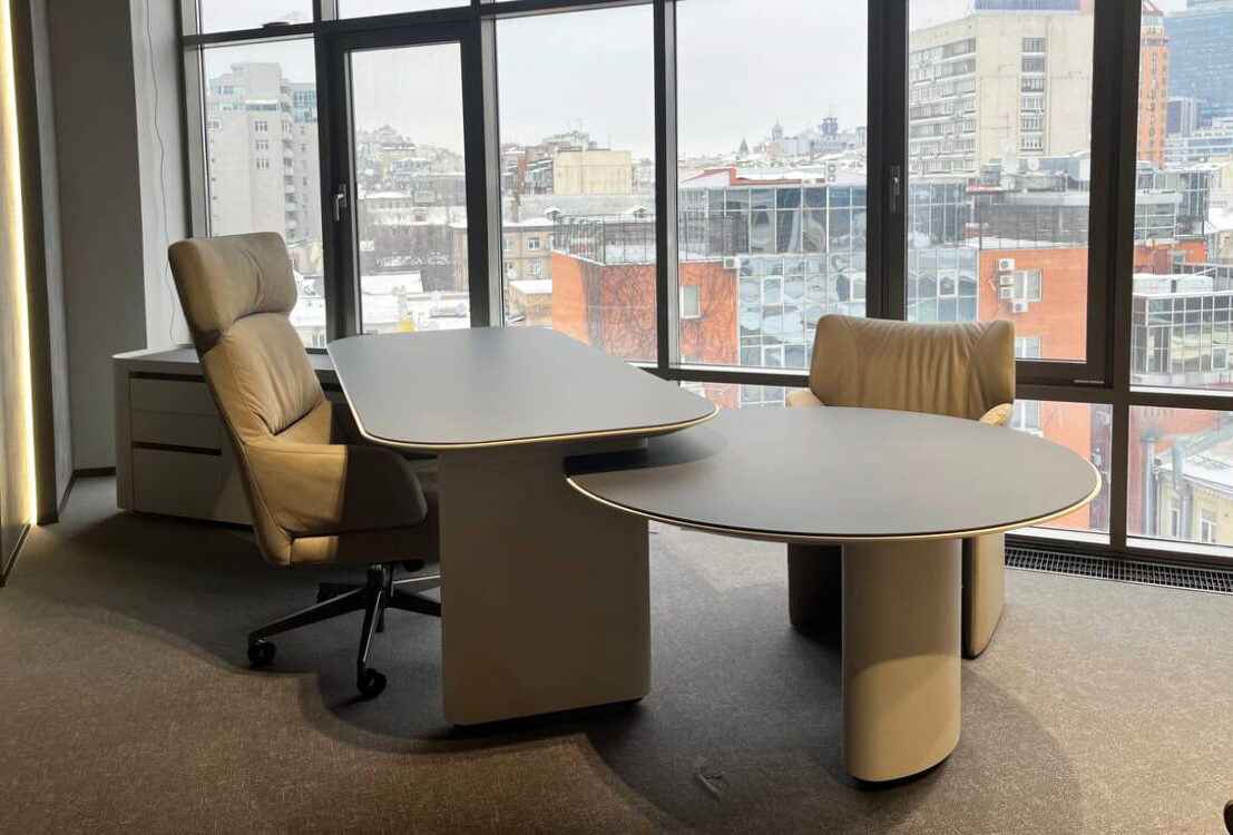 Комплексне меблювання офісу